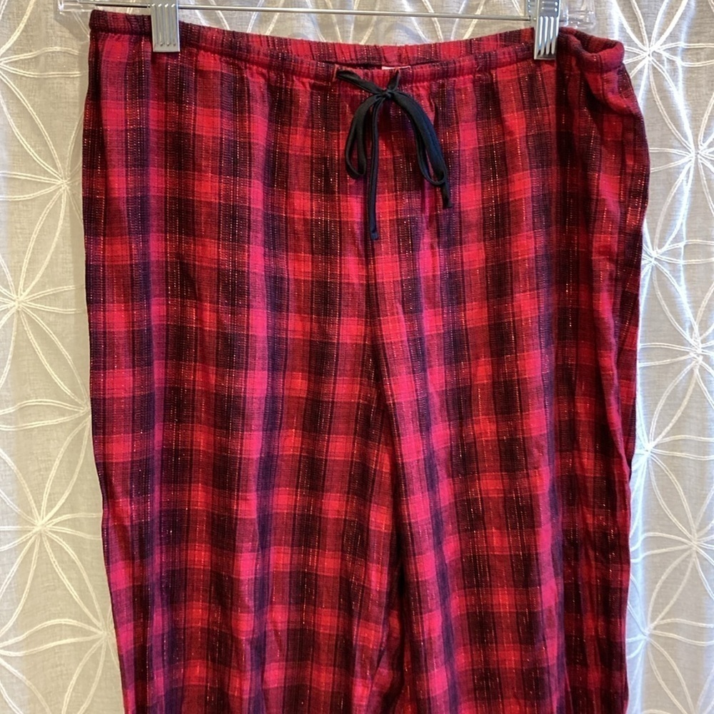 Victoria’s Secret Pajama Bottoms - Picture 3 of 8